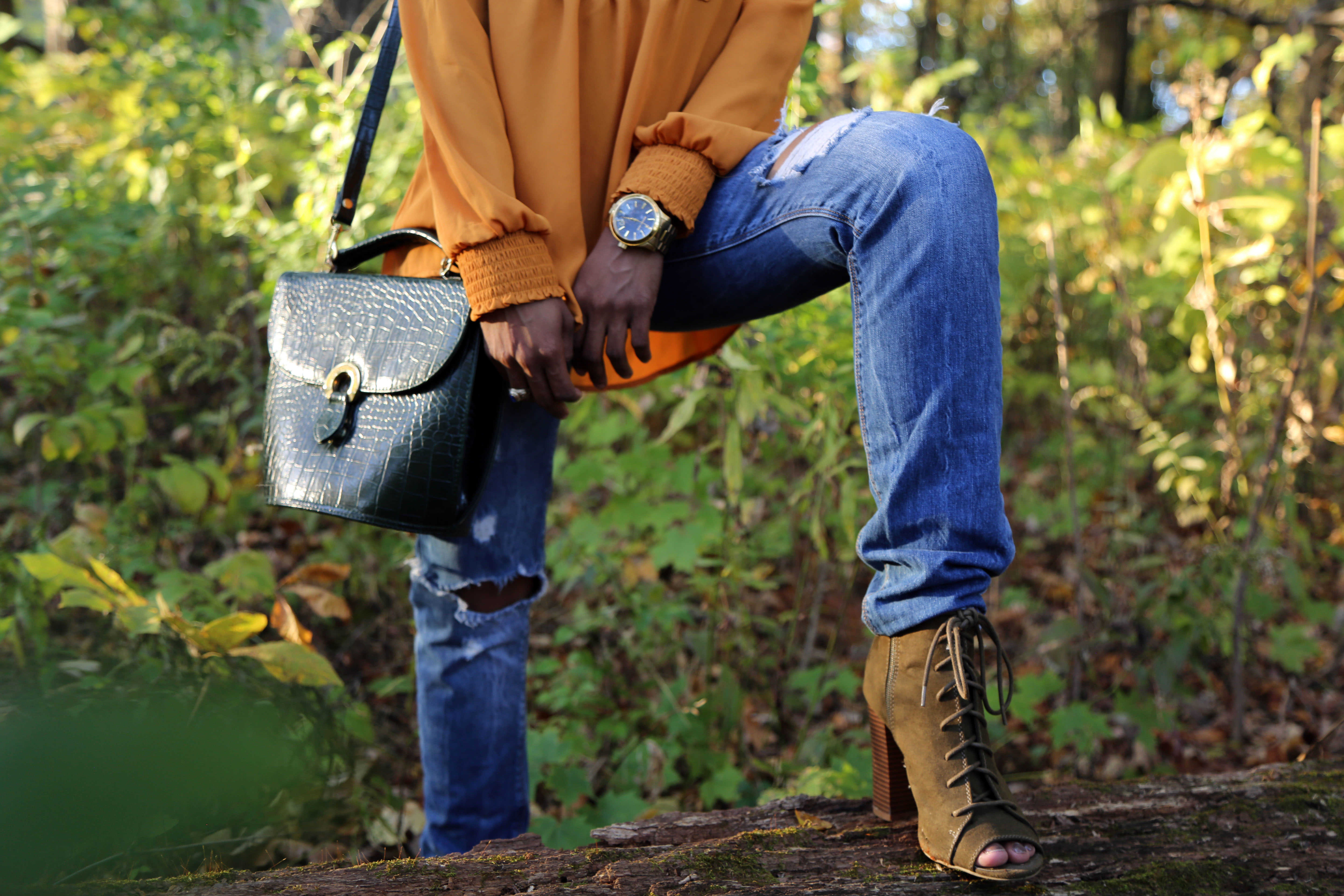 orange-blouse-and-distressed-denim4